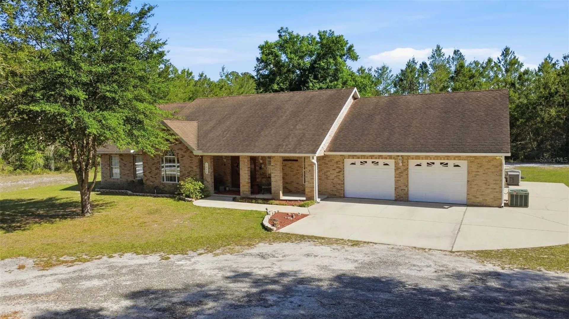 1640 Red Dog Road De Leon Springs FL 32130