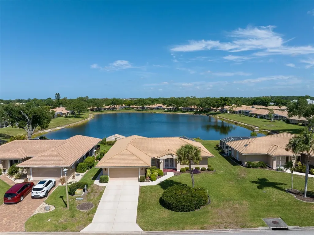 3162 E Village Drive Venice FL 34293