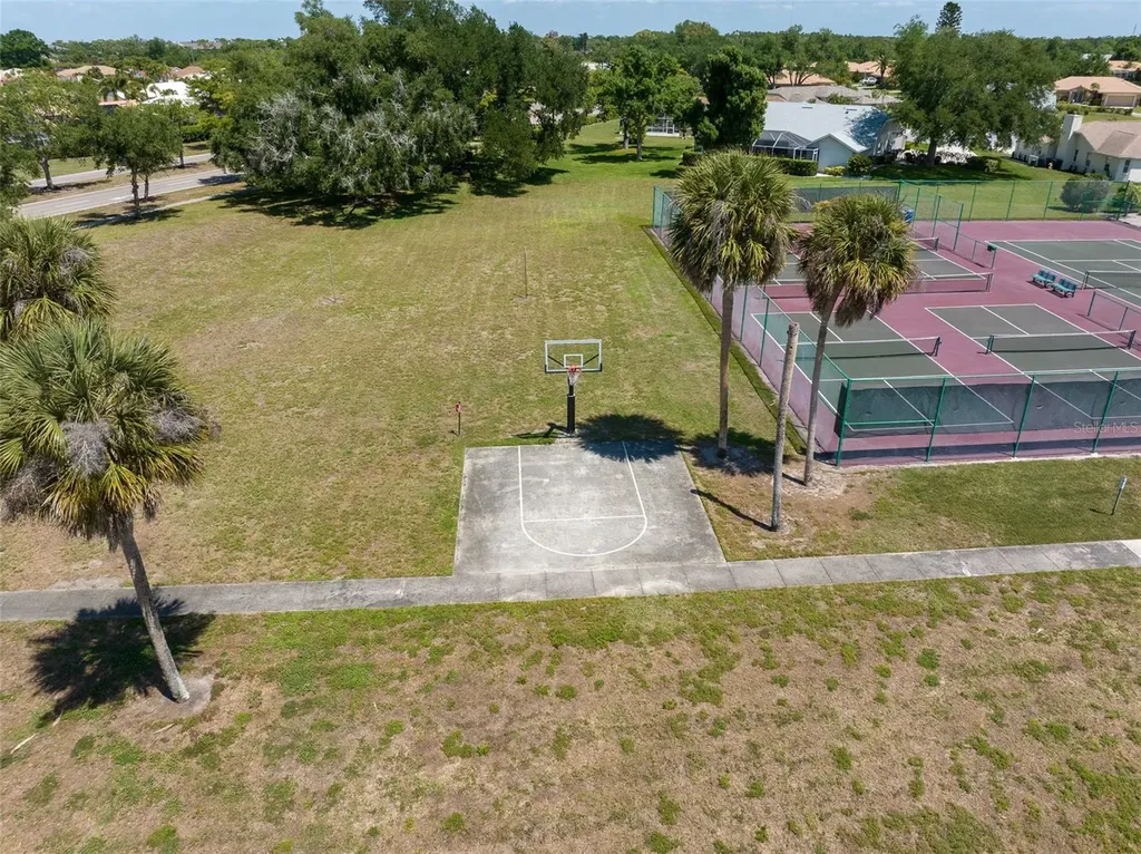 3162 E Village Drive Venice FL 34293