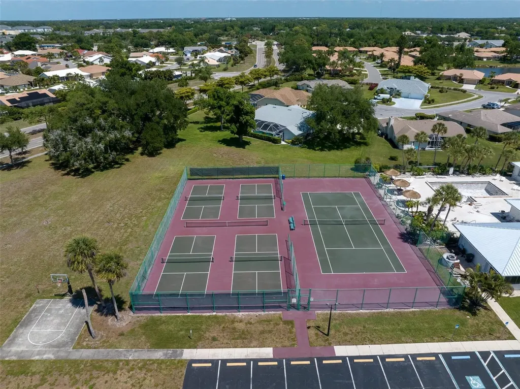 3162 E Village Drive Venice FL 34293