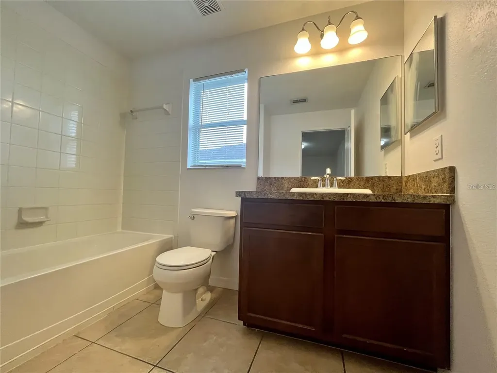 10935 Savannah Landing Circle Orlando FL 32832