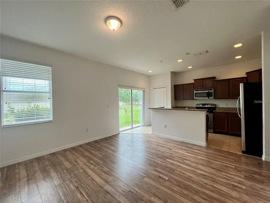 10935 Savannah Landing Circle Orlando FL 32832