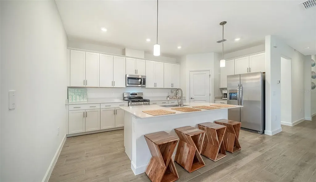 5321 Seal Isle Court Bradenton FL 34211