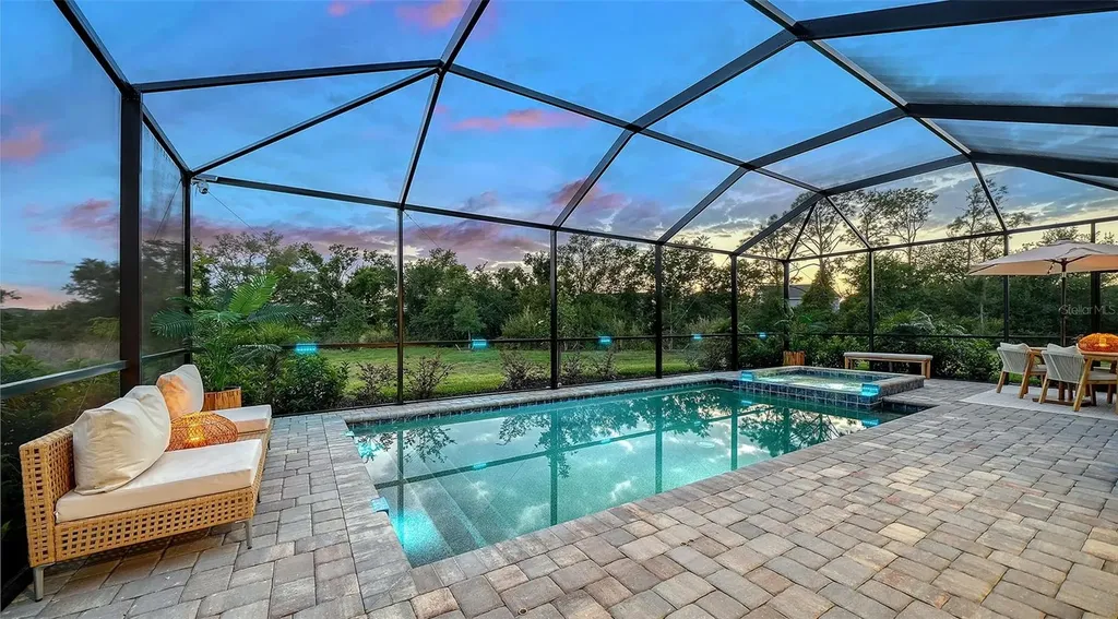 5321 Seal Isle Court Bradenton FL 34211