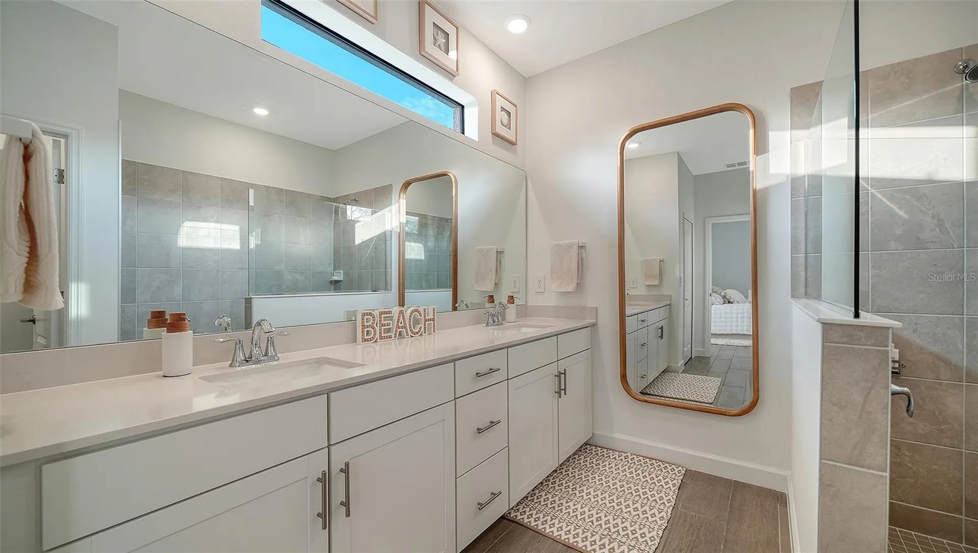 5321 Seal Isle Court Bradenton FL 34211