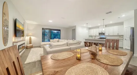 5321 Seal Isle Court Bradenton FL 34211