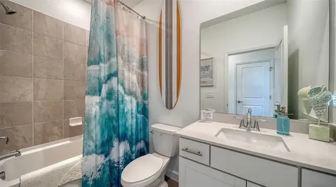 5321 Seal Isle Court Bradenton FL 34211