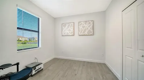 5321 Seal Isle Court Bradenton FL 34211
