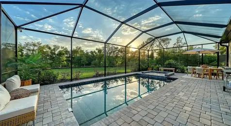 5321 Seal Isle Court Bradenton FL 34211