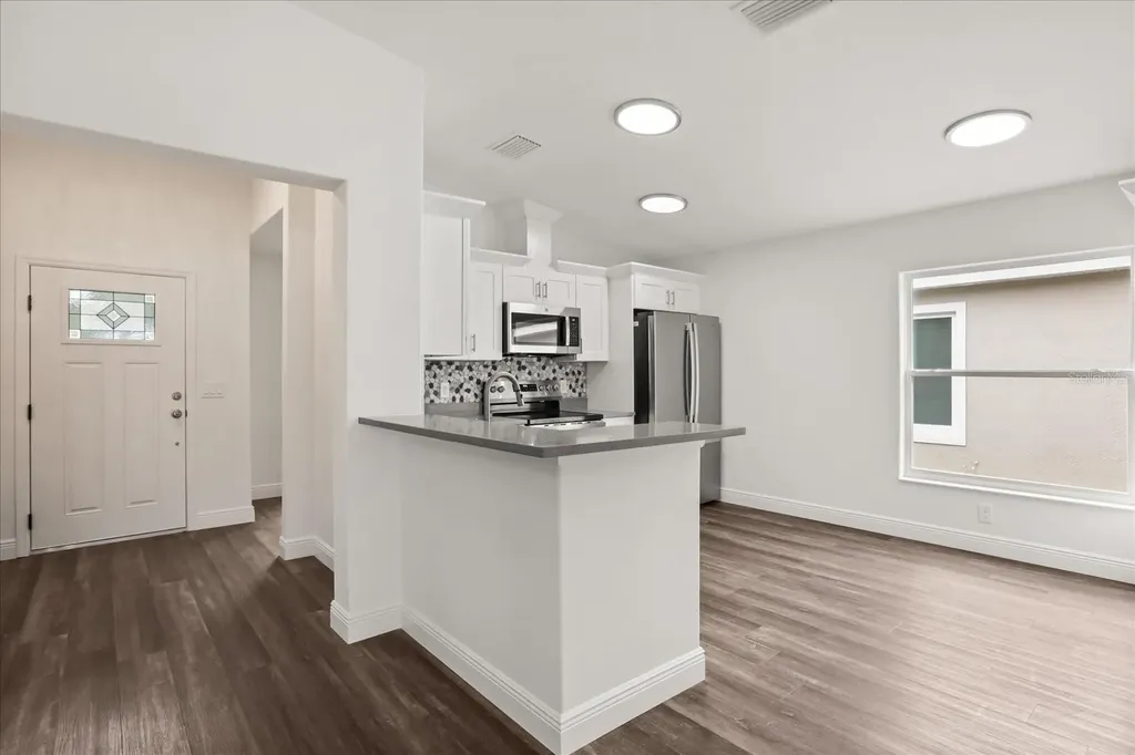 706 Beecher Street Leesburg FL 34748