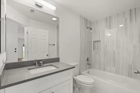 706 Beecher Street Leesburg FL 34748
