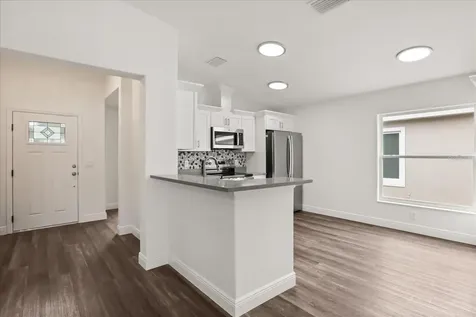 706 Beecher Street Leesburg FL 34748