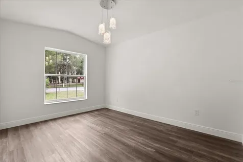 706 Beecher Street Leesburg FL 34748