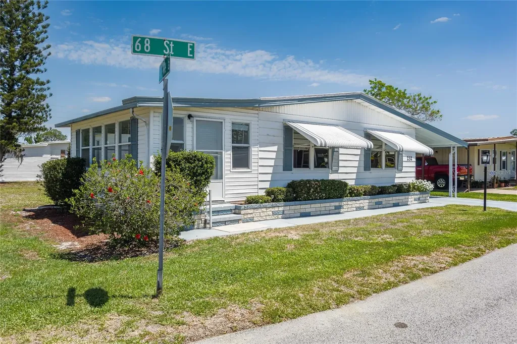 6710 36th Avenue E Palmetto FL 34221