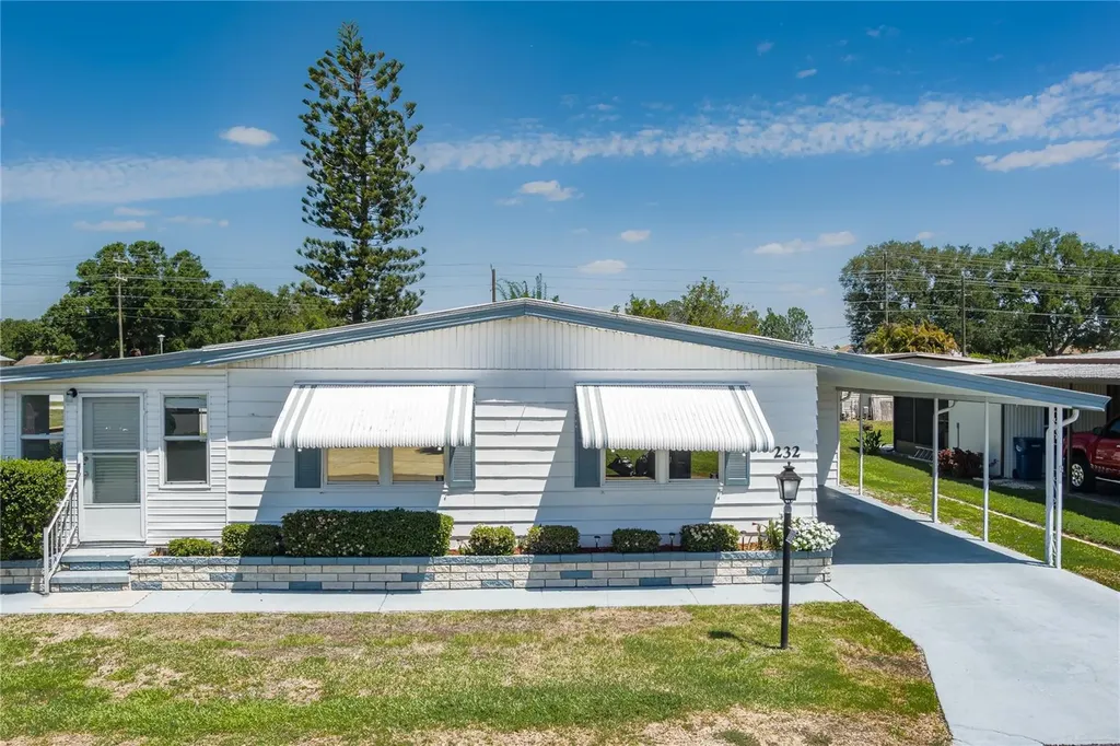 6710 36th Avenue E Palmetto FL 34221