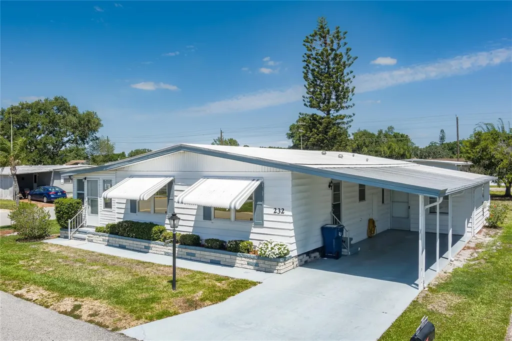 6710 36th Avenue E Palmetto FL 34221