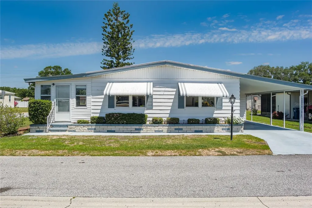 6710 36th Avenue E Palmetto FL 34221