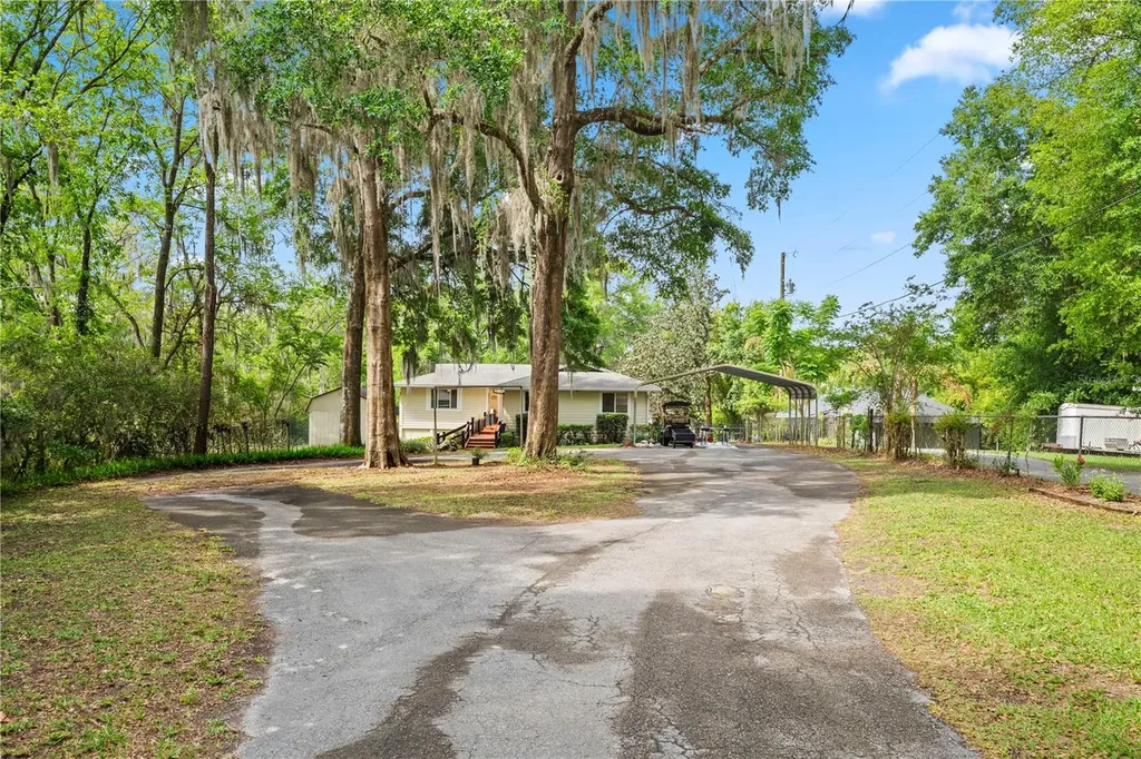 212 Wesley Road Green Cove Springs FL 32043