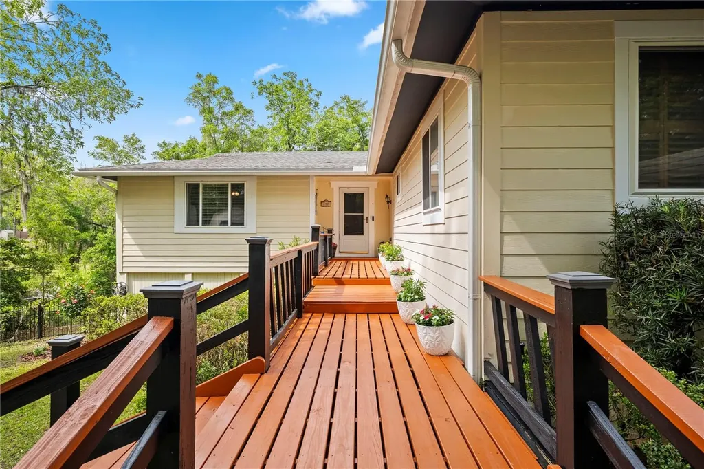 212 Wesley Road Green Cove Springs FL 32043