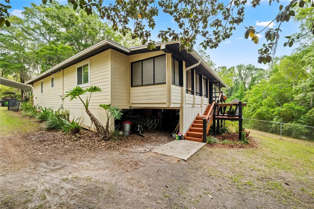 212 Wesley Road Green Cove Springs FL 32043