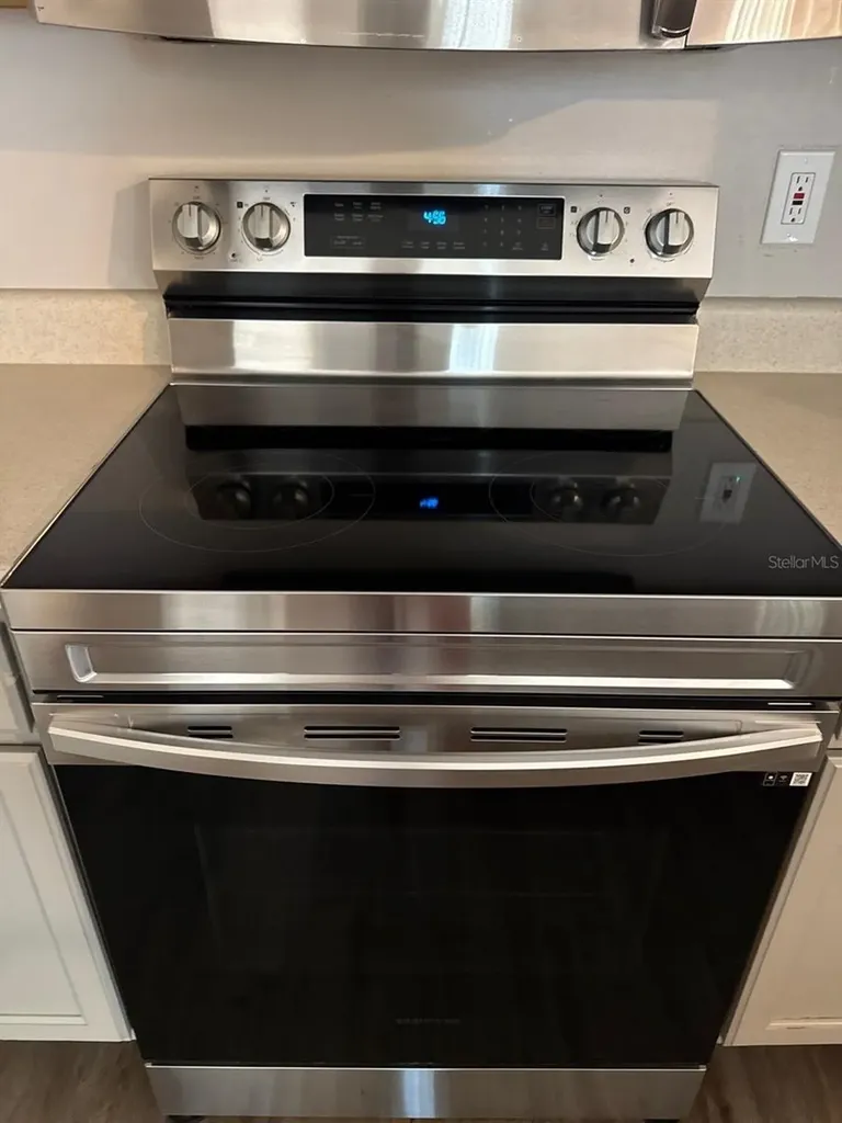 2127 Tom Street Navarre FL 32566