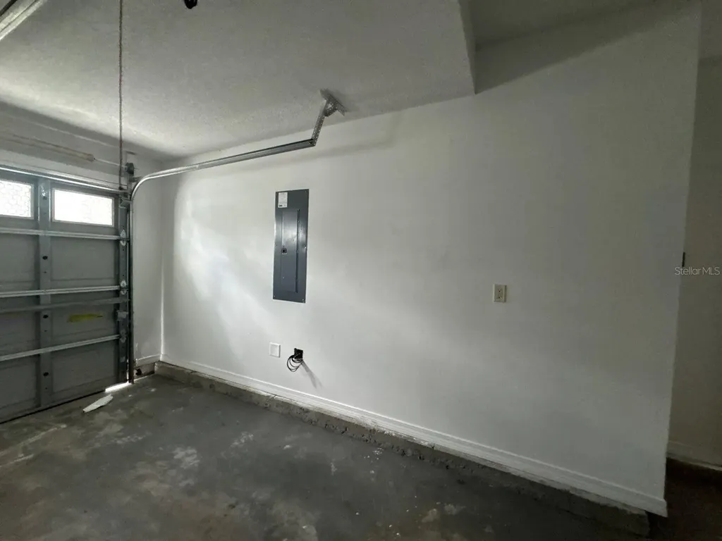 2127 Tom Street Navarre FL 32566