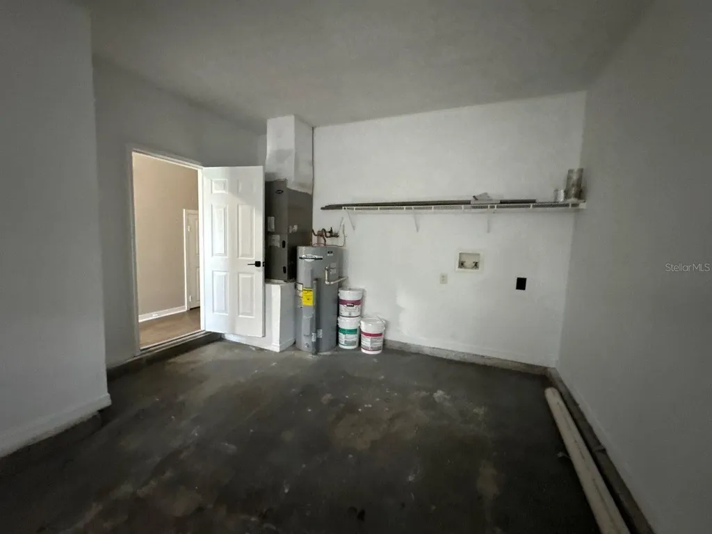 2127 Tom Street Navarre FL 32566