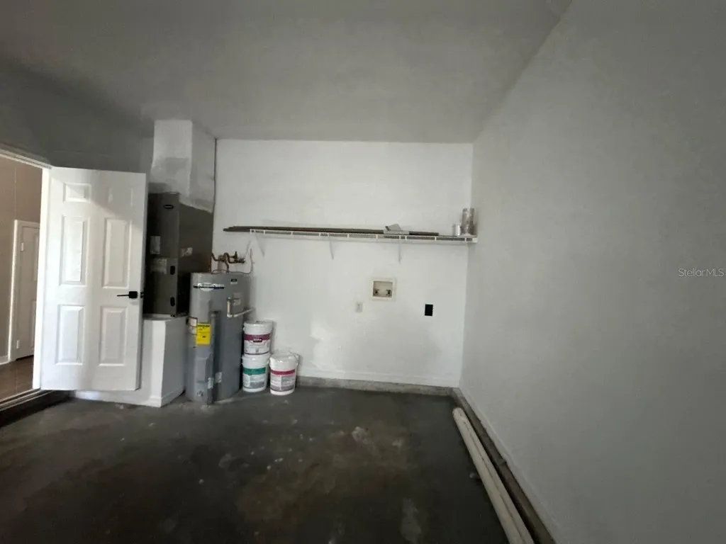2127 Tom Street Navarre FL 32566