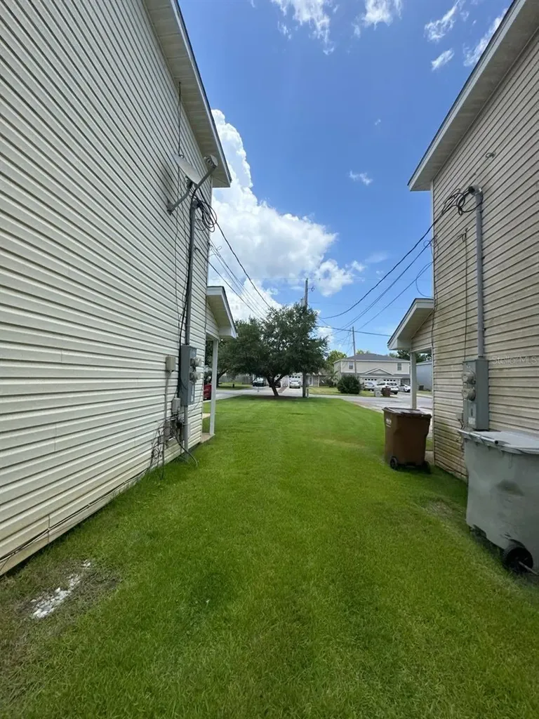 2127 Tom Street Navarre FL 32566