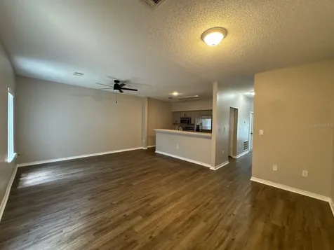 2127 Tom Street Navarre FL 32566