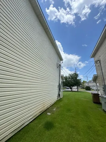 2127 Tom Street Navarre FL 32566