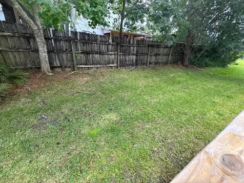 2127 Tom Street Navarre FL 32566