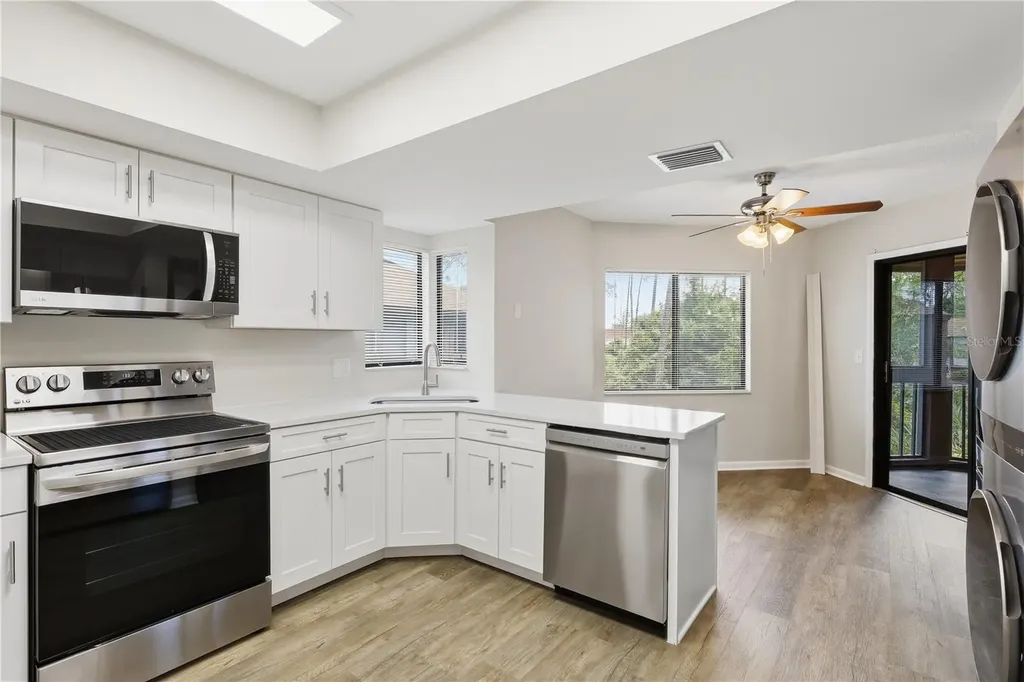 16 Hembury Lane Palm Coast FL 32137