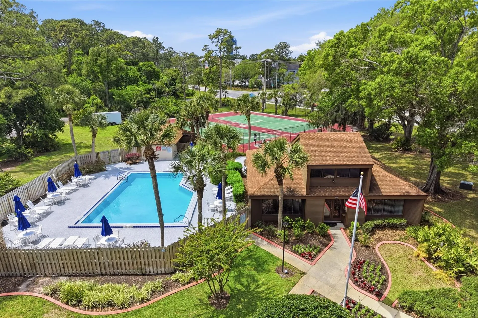 16 Hembury Lane Palm Coast FL 32137