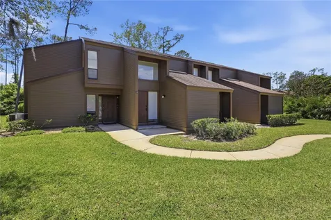 16 Hembury Lane Palm Coast FL 32137