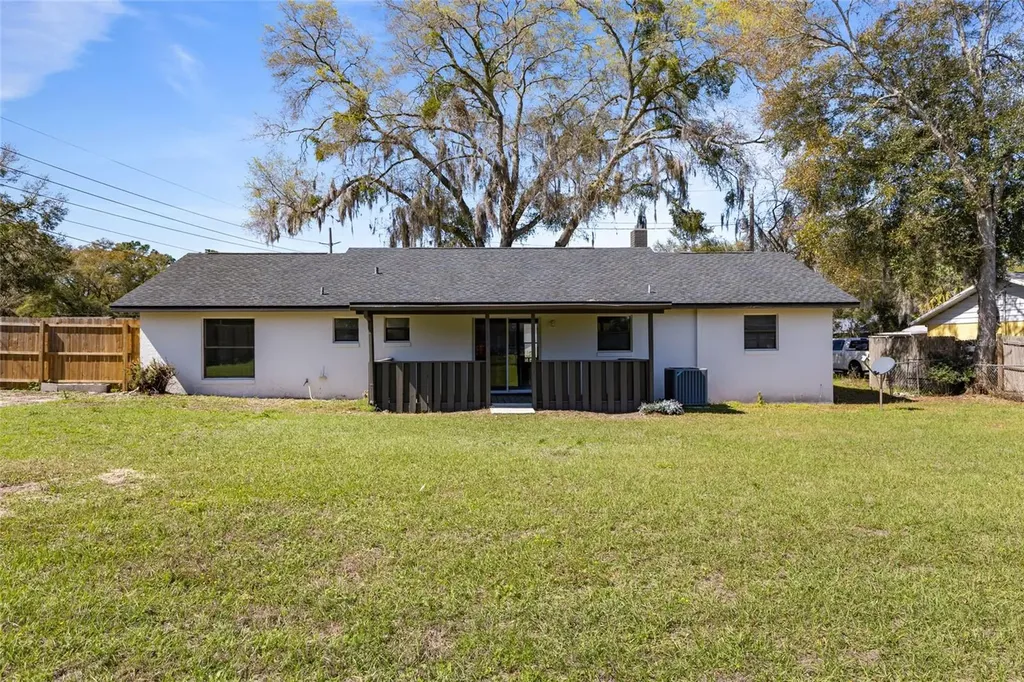 3501 NE 28th Terrace Ocala FL 34479