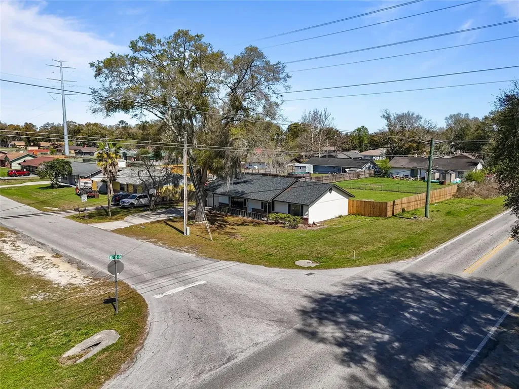 3501 NE 28th Terrace Ocala FL 34479