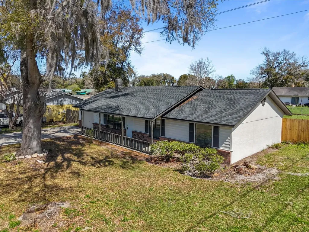 3501 NE 28th Terrace Ocala FL 34479
