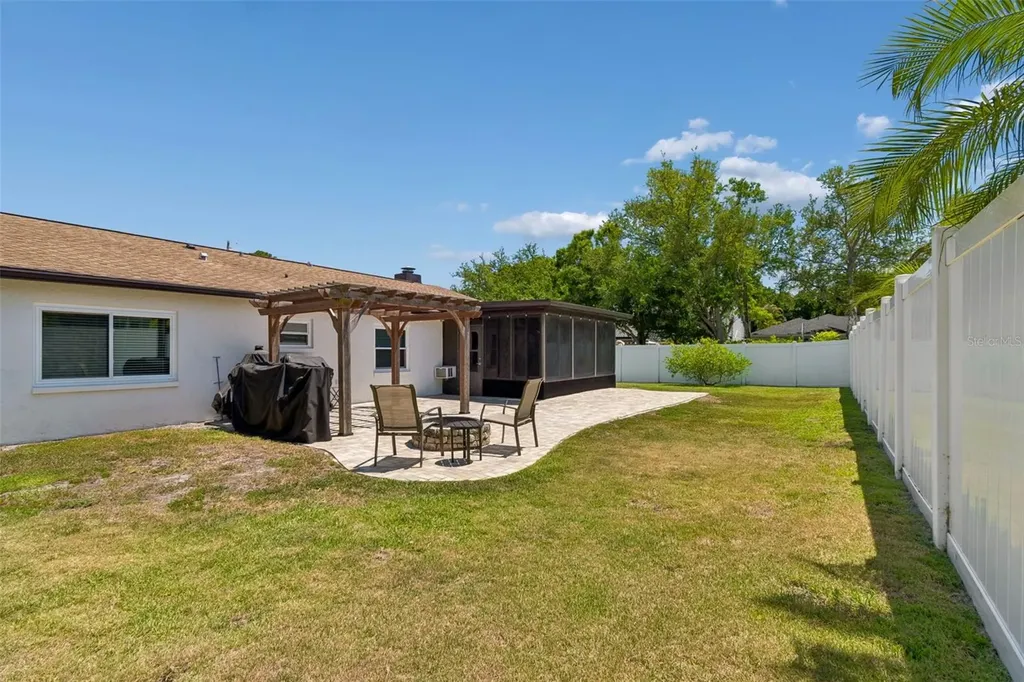 4111 N Bay Hills Boulevard Safety Harbor FL 34695
