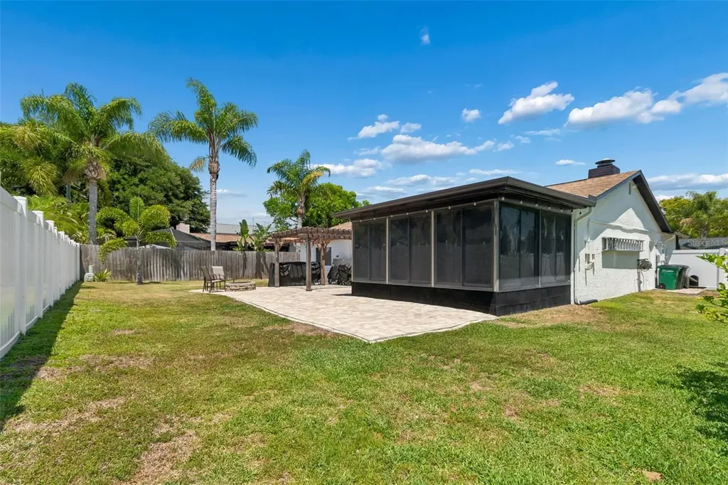 4111 N Bay Hills Boulevard Safety Harbor FL 34695