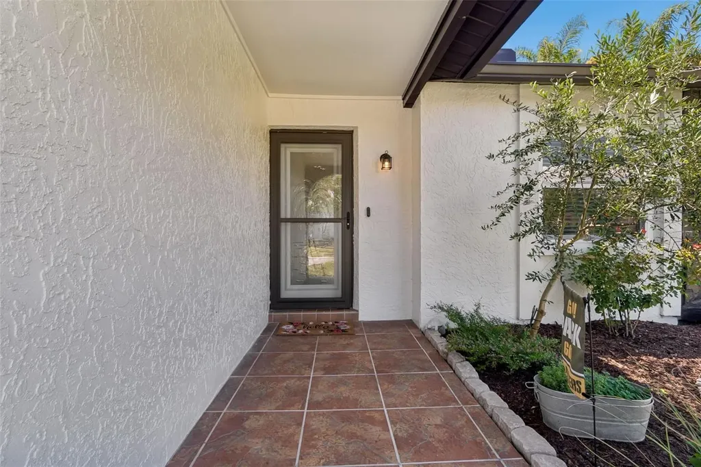 4111 N Bay Hills Boulevard Safety Harbor FL 34695