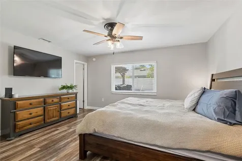 4111 N Bay Hills Boulevard Safety Harbor FL 34695