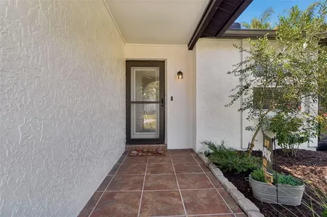 4111 N Bay Hills Boulevard Safety Harbor FL 34695