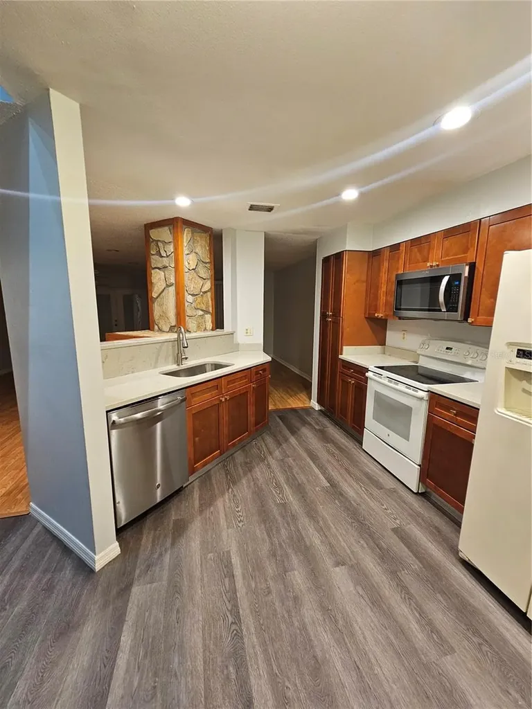 4414 Cluster Drive Orlando FL 32808
