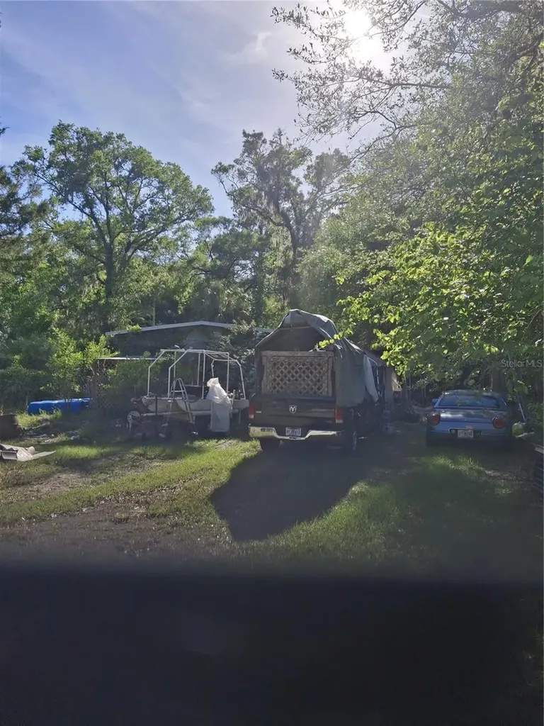 19470 SE 56th Court Inglis FL 34449