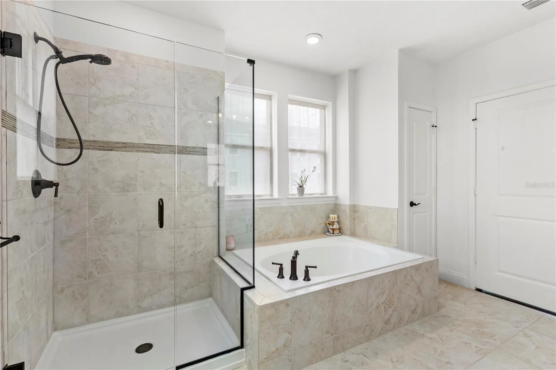 7573 Laureate Boulevard Orlando FL 32827