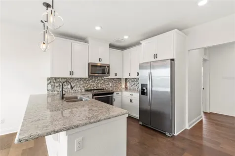 7573 Laureate Boulevard Orlando FL 32827
