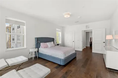 7573 Laureate Boulevard Orlando FL 32827