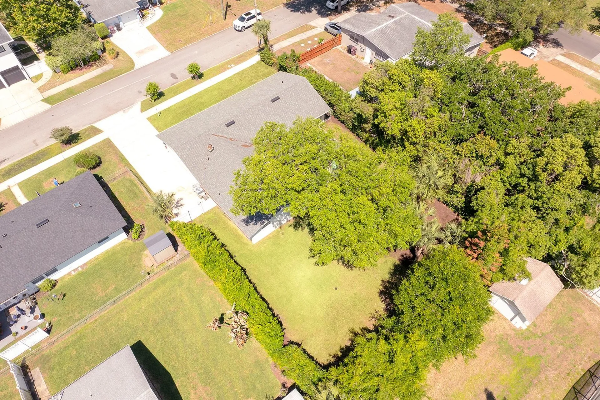 2415 Eaton Lane Orlando FL 32804
