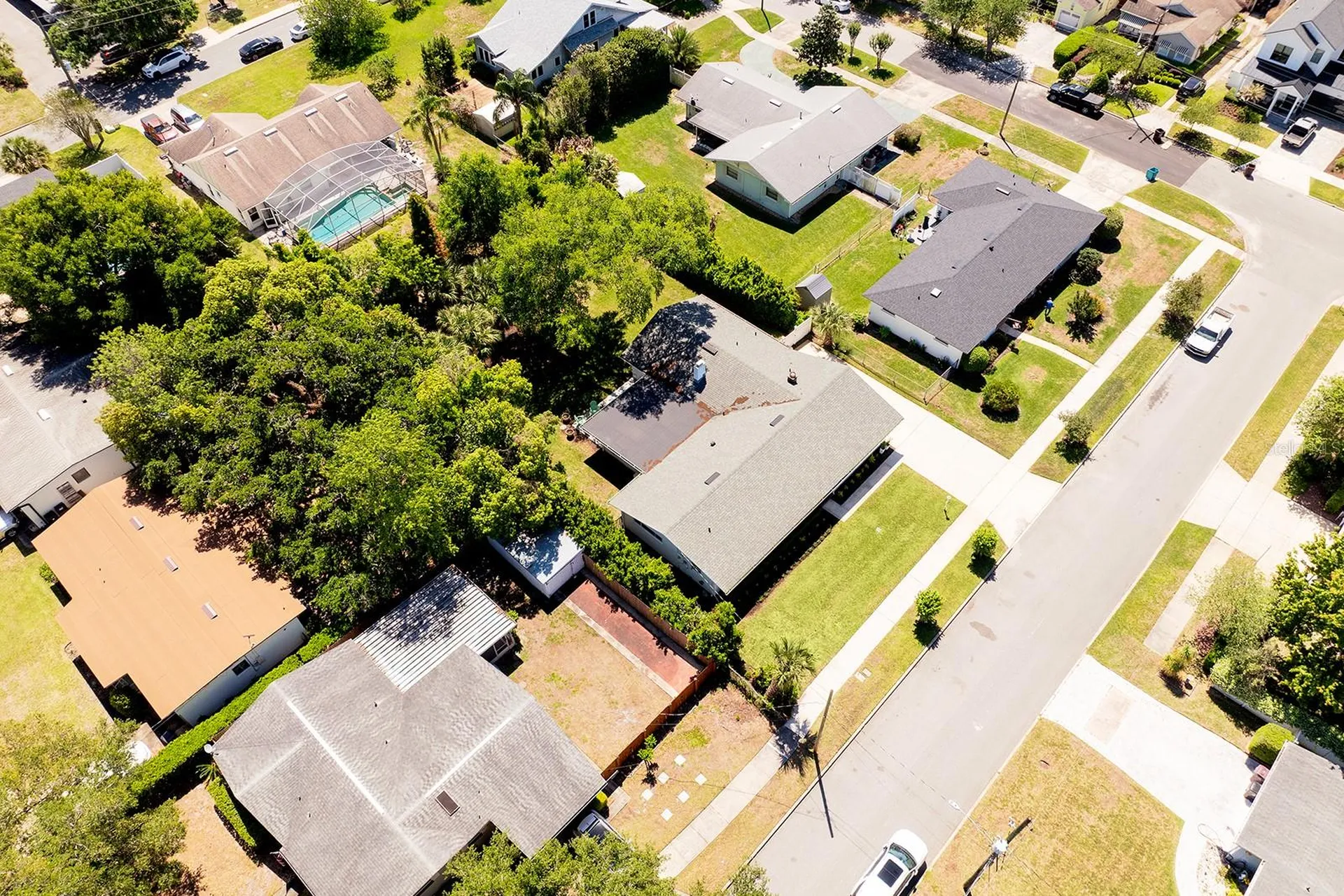 2415 Eaton Lane Orlando FL 32804